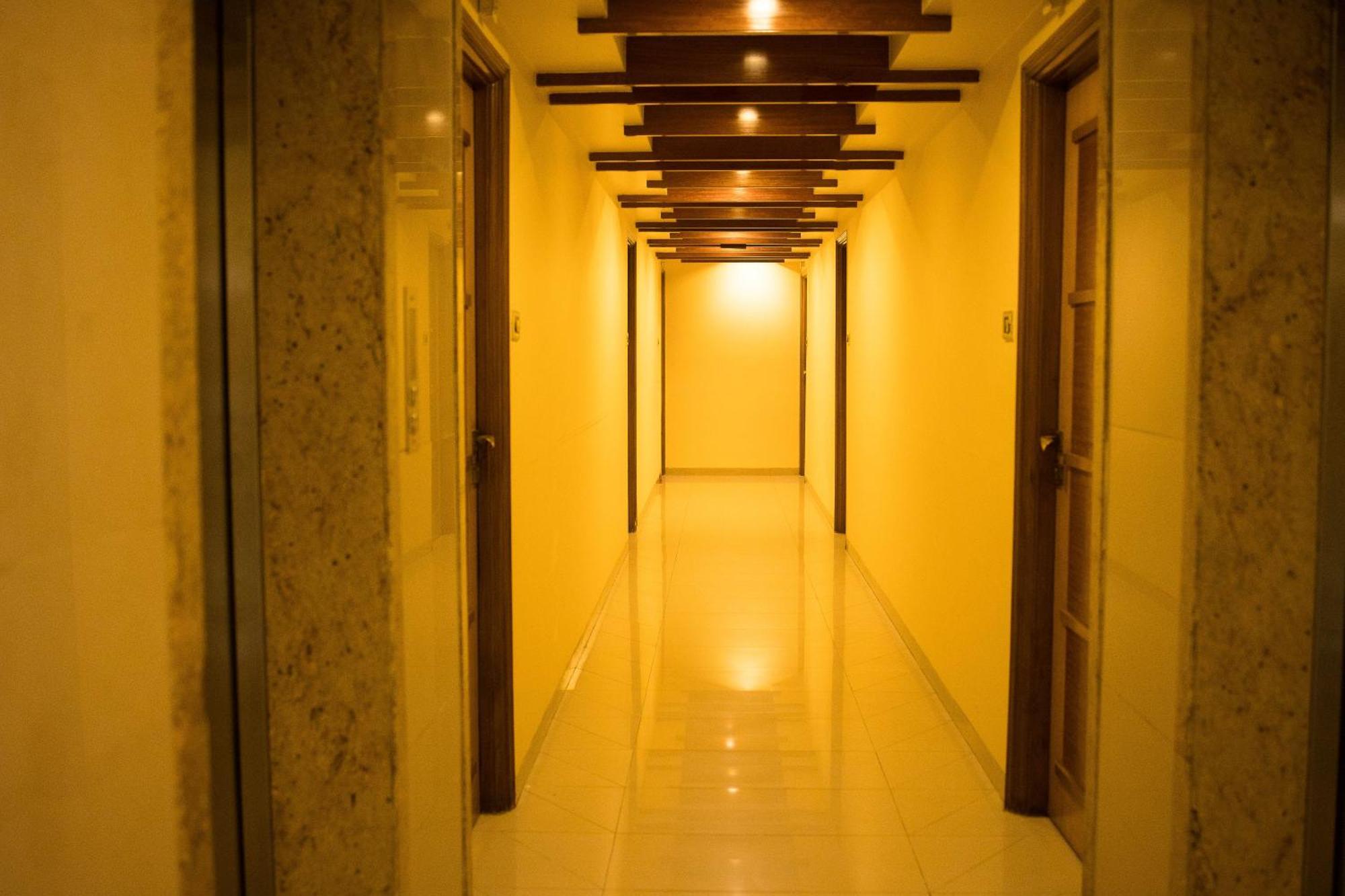Hotel Deccan Royaale, Shivajinagar Pune Bagian luar foto