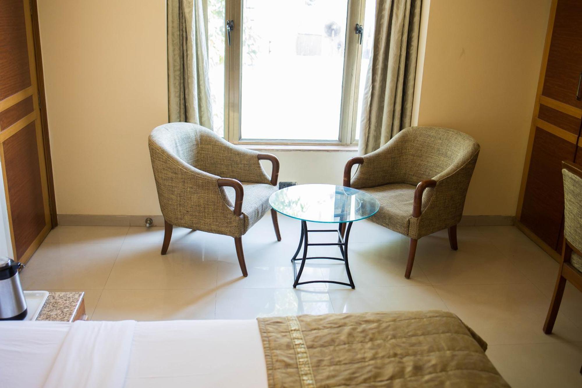 Hotel Deccan Royaale, Shivajinagar Pune Bagian luar foto